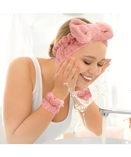 3 Pieces Set Kiss Lovely Wrist Strap